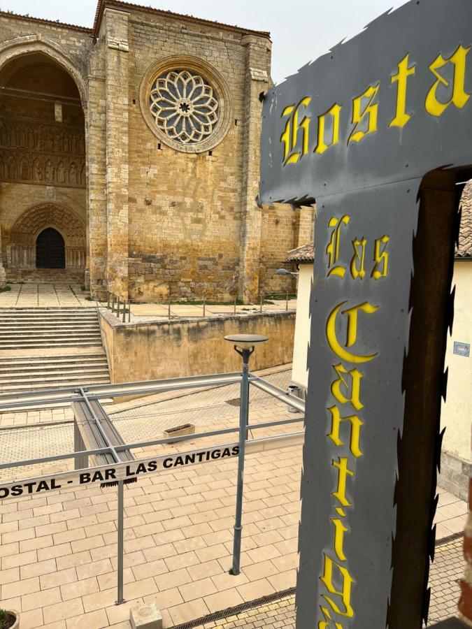 Las Cantigas Villalcázar de Sirga Exterior foto