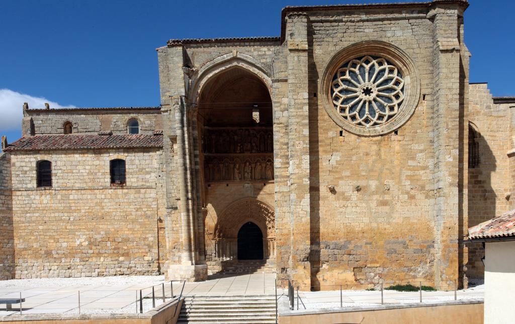 Las Cantigas Villalcázar de Sirga Exterior foto